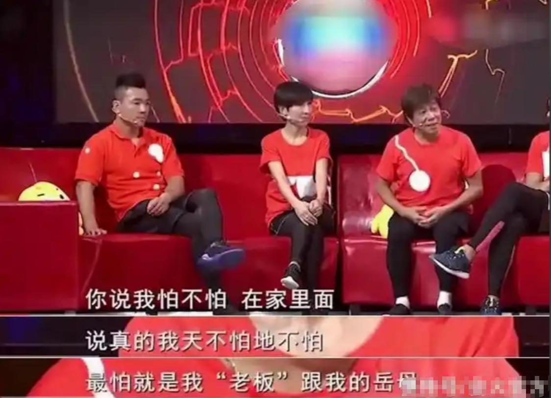 梁小龙之后再无陈真！因爱国被封杀20年，发妻被泼硫酸毁容_梁小龙之后再无陈真！因爱国被封杀20年，发妻被泼硫酸毁容_