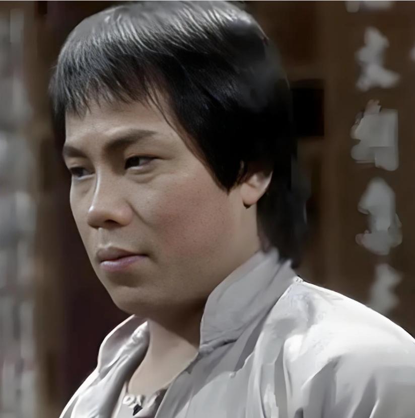 _梁小龙之后再无陈真！因爱国被封杀20年，发妻被泼硫酸毁容_梁小龙之后再无陈真！因爱国被封杀20年，发妻被泼硫酸毁容