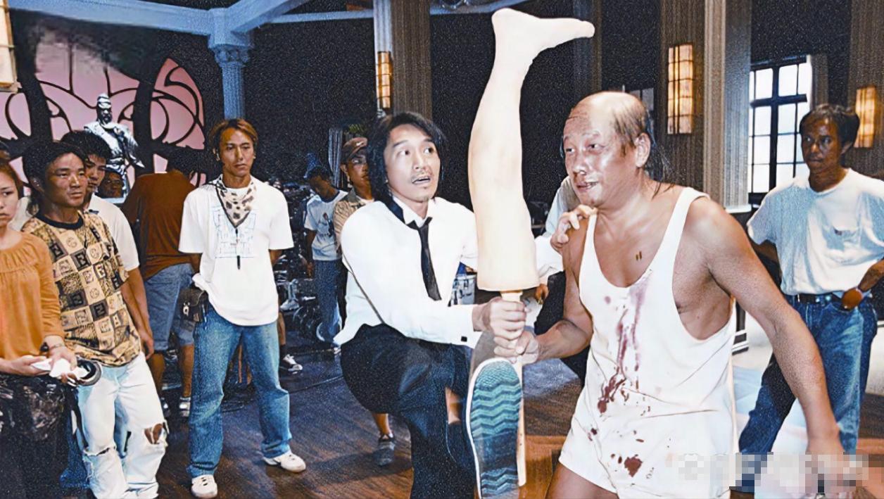 梁小龙之后再无陈真！因爱国被封杀20年，发妻被泼硫酸毁容_梁小龙之后再无陈真！因爱国被封杀20年，发妻被泼硫酸毁容_