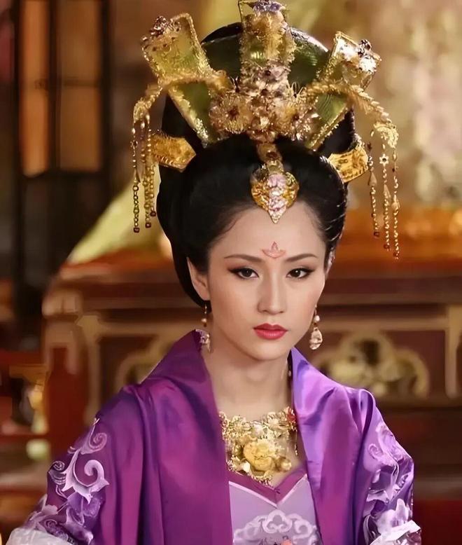 _3D艳星蓝心妍拍短剧！自曝颜值忽高忽低想重操旧业拍情欲_3D艳星蓝心妍拍短剧！自曝颜值忽高忽低想重操旧业拍情欲