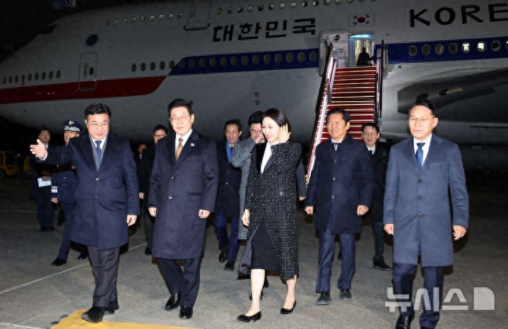 _卧室28平方大不大_孙红雷x张艺兴文