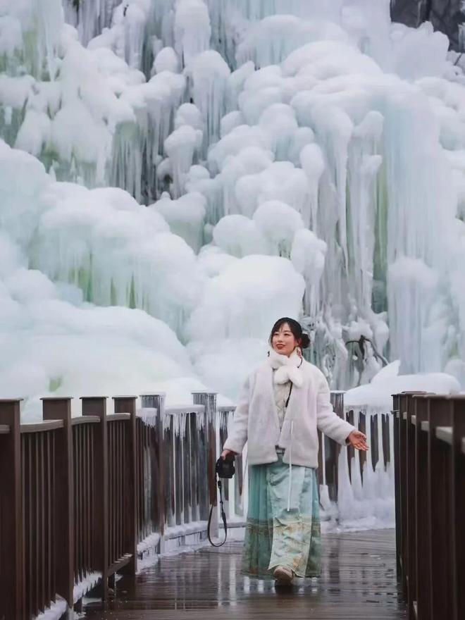 沂蒙山冬季旅游__临沂沂蒙晚报小记者团
