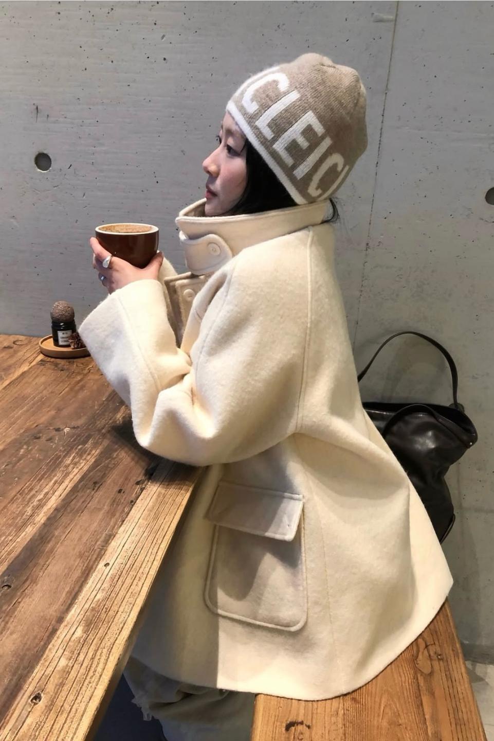 这波自带“距离美学”的氛围穿搭赢很大_这波自带“距离美学”的氛围穿搭赢很大_