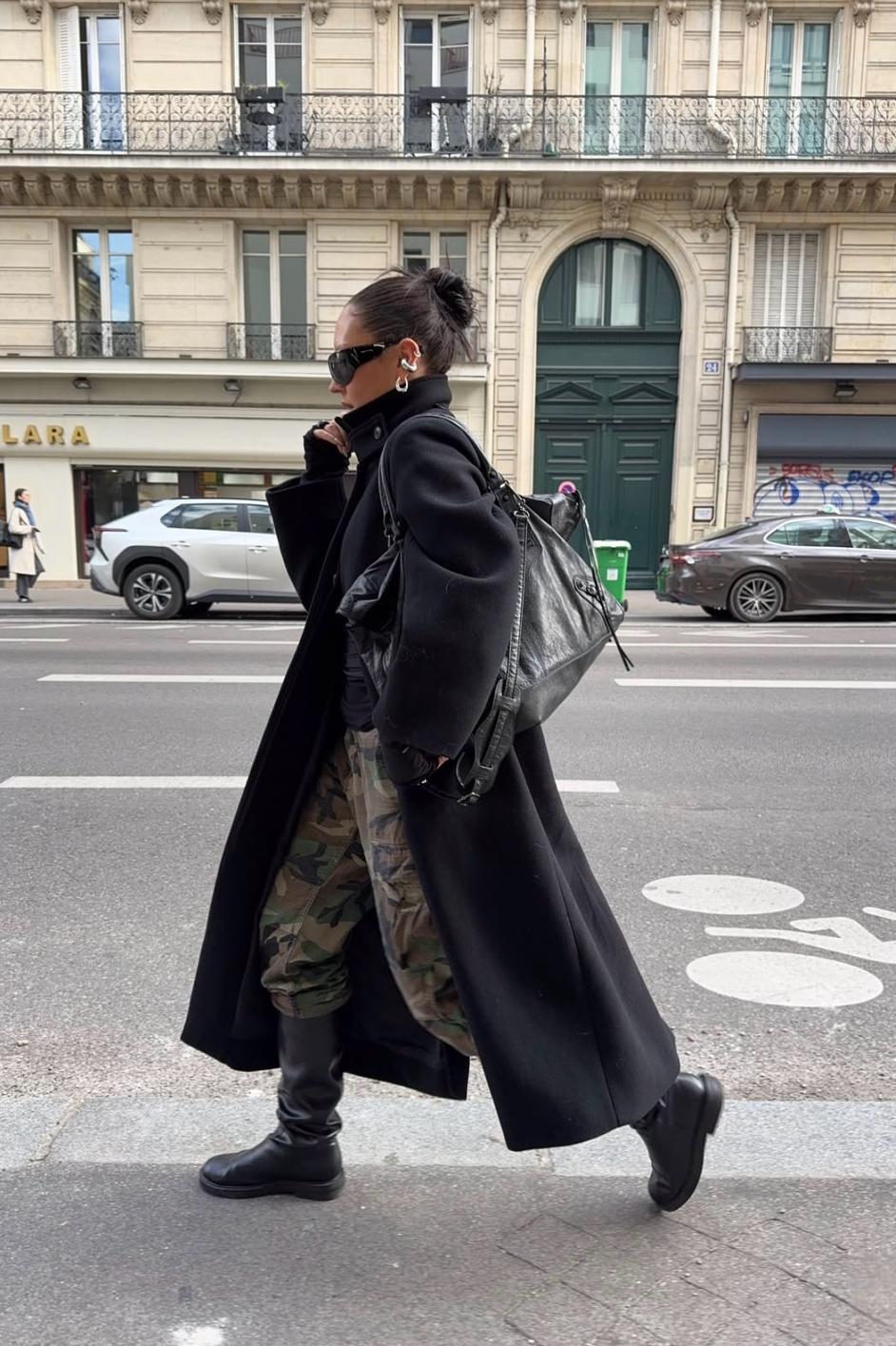 这波自带“距离美学”的氛围穿搭赢很大__这波自带“距离美学”的氛围穿搭赢很大