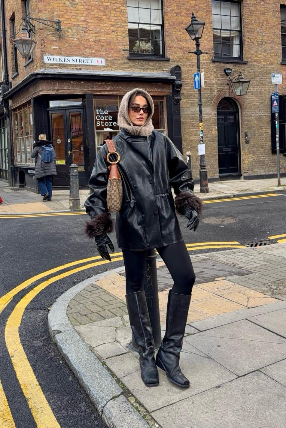 _这波自带“距离美学”的氛围穿搭赢很大_这波自带“距离美学”的氛围穿搭赢很大