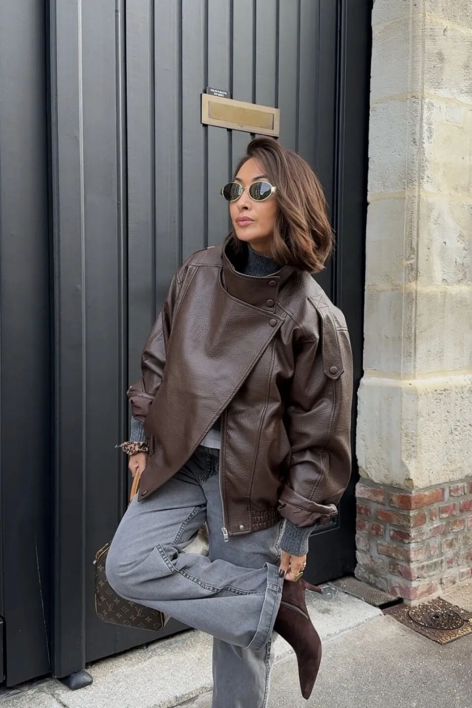 _这波自带“距离美学”的氛围穿搭赢很大_这波自带“距离美学”的氛围穿搭赢很大