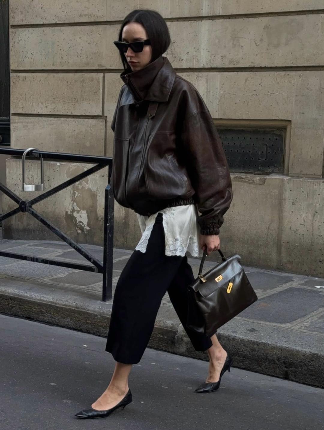 _这波自带“距离美学”的氛围穿搭赢很大_这波自带“距离美学”的氛围穿搭赢很大