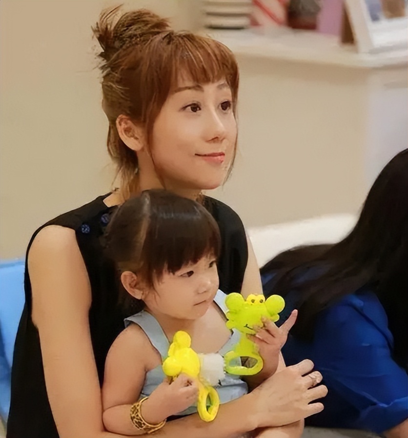 _出轨怀孕挽回情感_怀孕出轨了小说