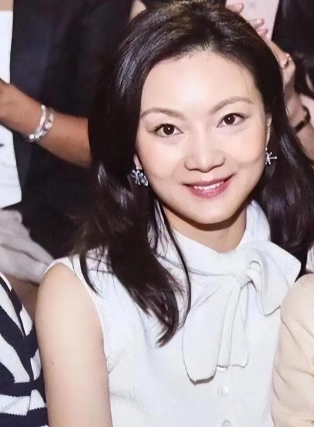 _张艺谋回忆前妻_张艺谋最遗憾的事