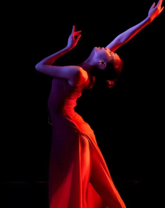 张艺谋回忆前妻_张艺谋最遗憾的事_