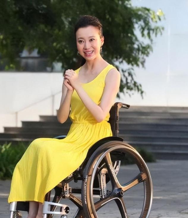 张艺谋回忆前妻__张艺谋最遗憾的事