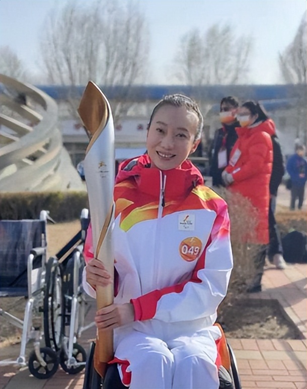 _张艺谋回忆前妻_张艺谋最遗憾的事