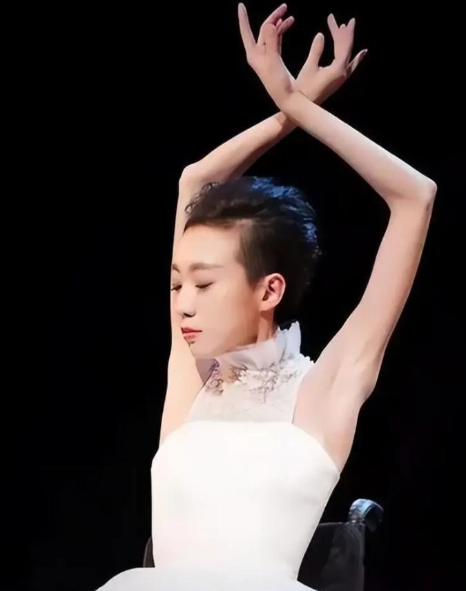 张艺谋回忆前妻_张艺谋最遗憾的事_