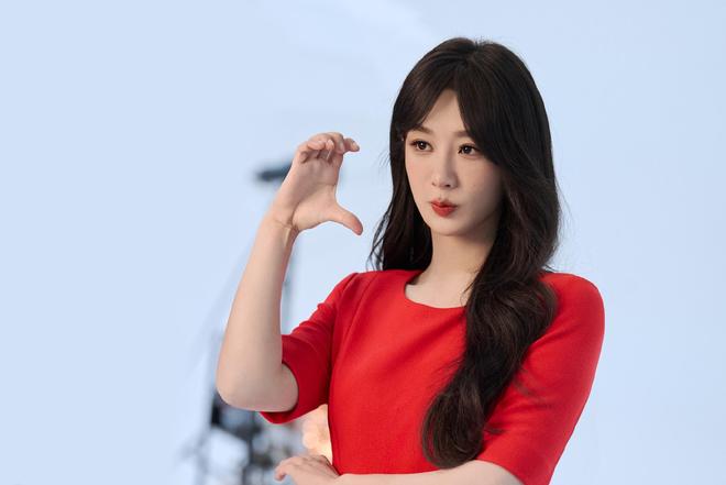 新评选的四大扛剧“女王”出现了，迪丽热巴竟没入选，竞争太激烈__新评选的四大扛剧“女王”出现了，迪丽热巴竟没入选，竞争太激烈