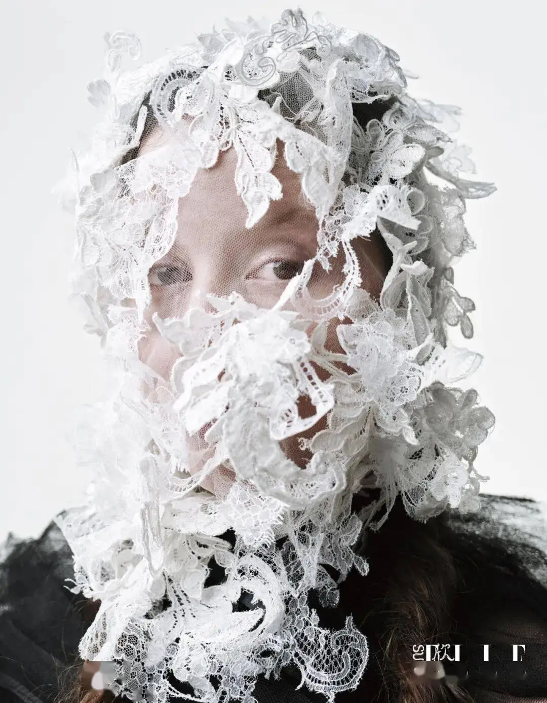 高斯身份_米娅高斯幸存者_