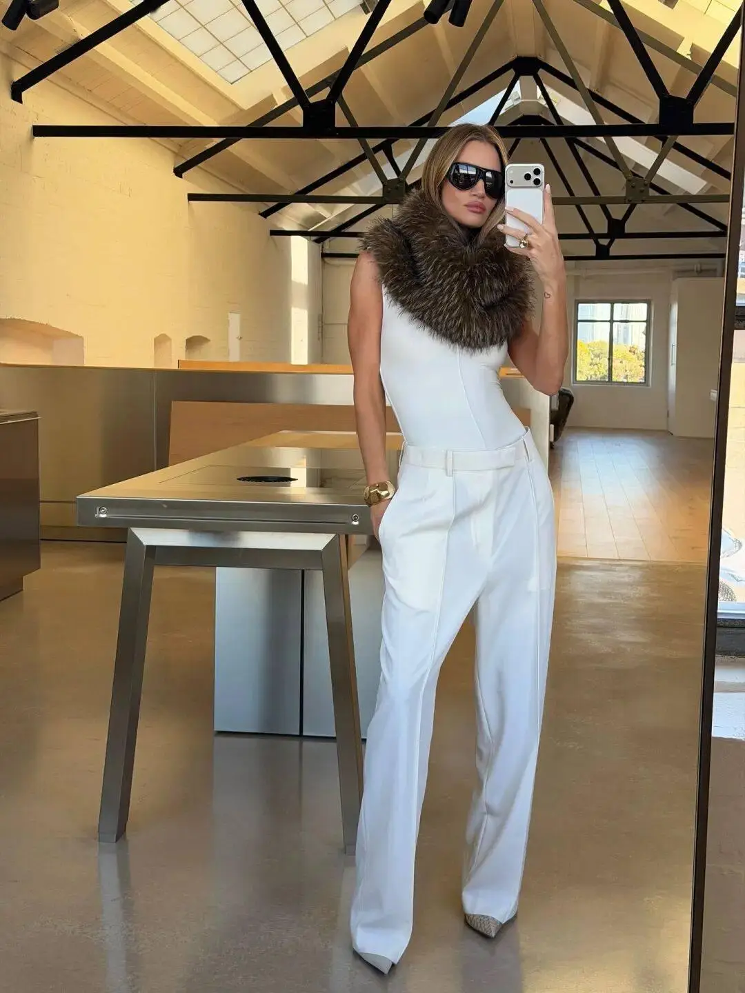 顶流:“高净值穿搭”是老钱风的全面升级！__顶流:“高净值穿搭”是老钱风的全面升级！