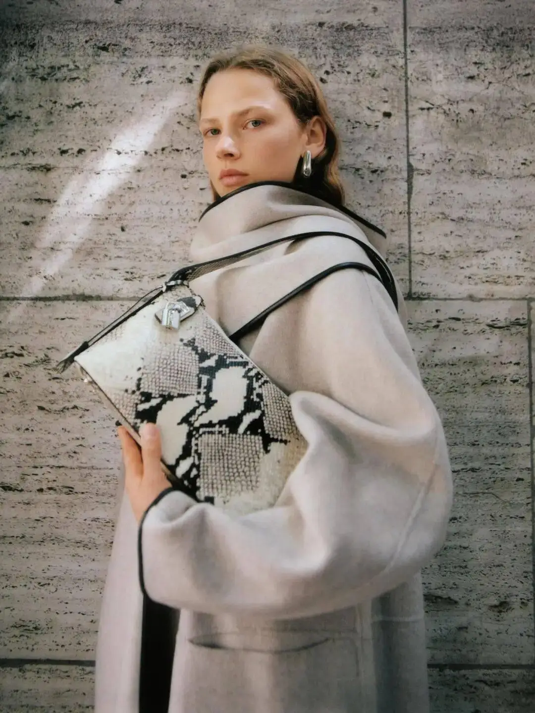 顶流:“高净值穿搭”是老钱风的全面升级！_顶流:“高净值穿搭”是老钱风的全面升级！_