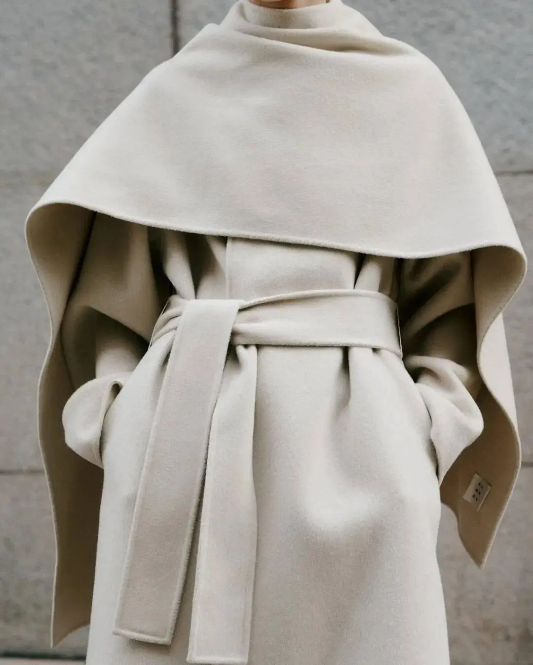 顶流:“高净值穿搭”是老钱风的全面升级！__顶流:“高净值穿搭”是老钱风的全面升级！