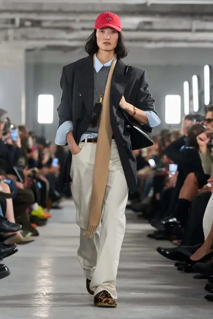 走秀巴黎__时装巴黎秀