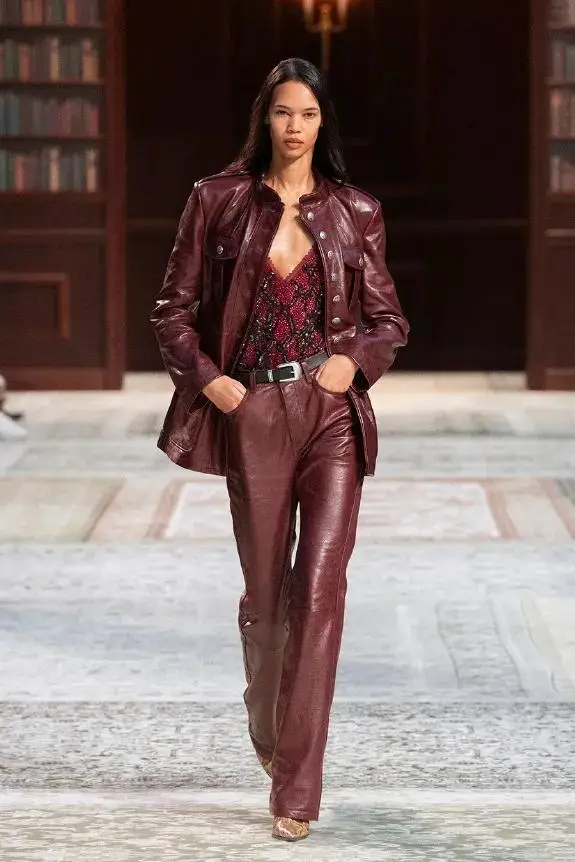 走秀巴黎__时装巴黎秀