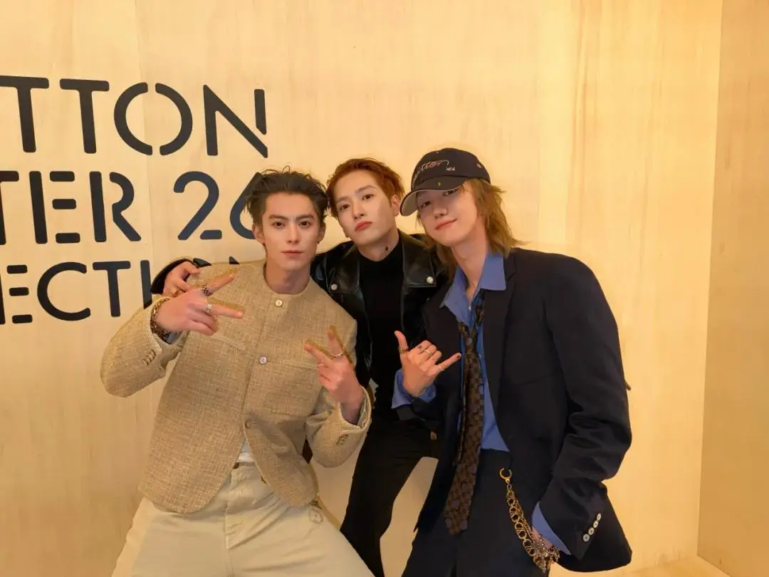 _走秀巴黎_时装巴黎秀