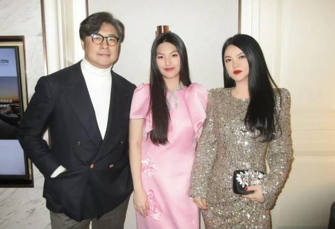 _李湘和赵薇卖红酒_赵薇和李湘谁有钱