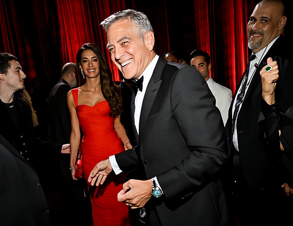 第18届华鼎奖红毯__华鼎奖颁奖典礼2013红毯