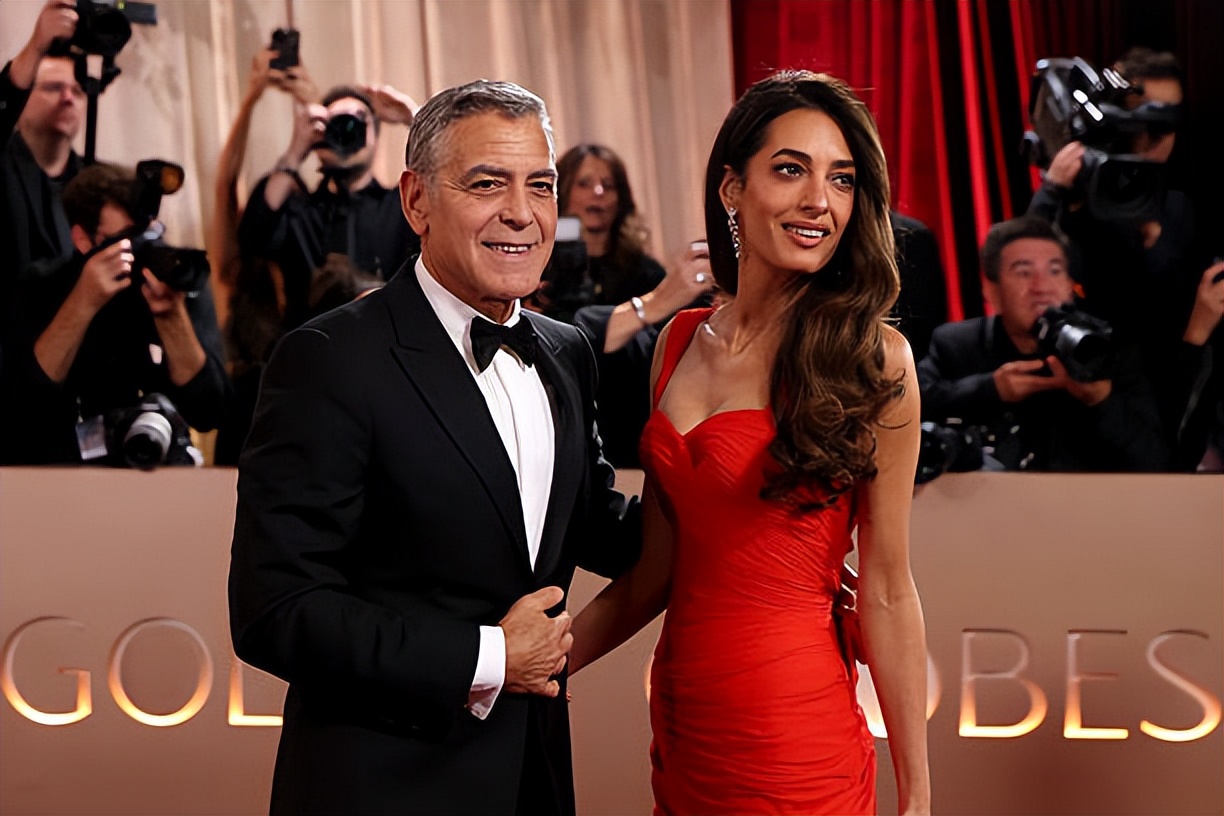 _华鼎奖颁奖典礼2013红毯_第18届华鼎奖红毯