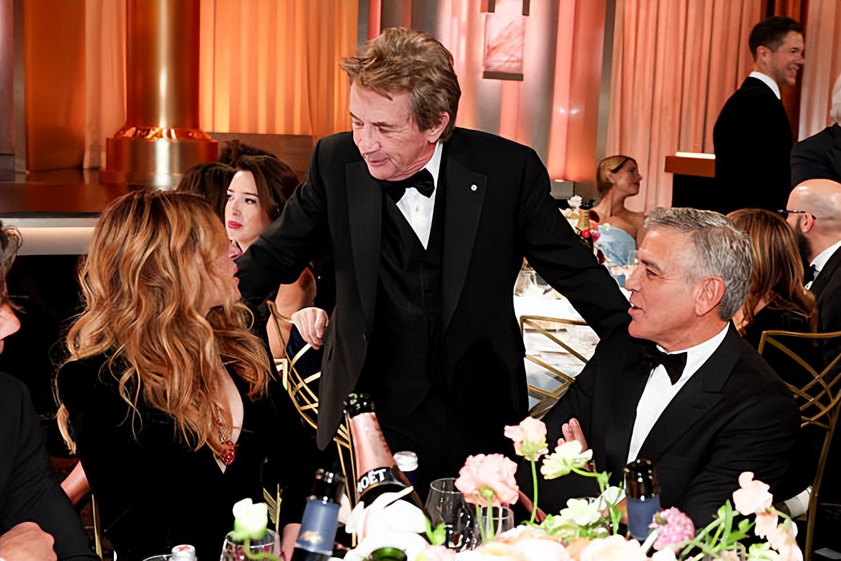 第18届华鼎奖红毯_华鼎奖颁奖典礼2013红毯_