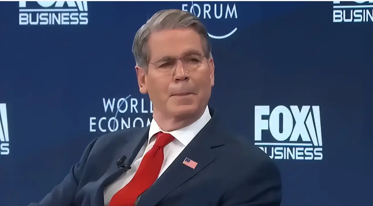 高市早苗为救支持率拿台海说事，中国立即出手，日本旅游业凉了__高市早苗为救支持率拿台海说事，中国立即出手，日本旅游业凉了