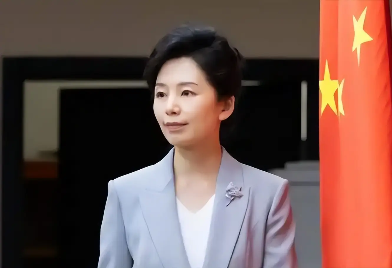 高市早苗为救支持率拿台海说事，中国立即出手，日本旅游业凉了_高市早苗为救支持率拿台海说事，中国立即出手，日本旅游业凉了_