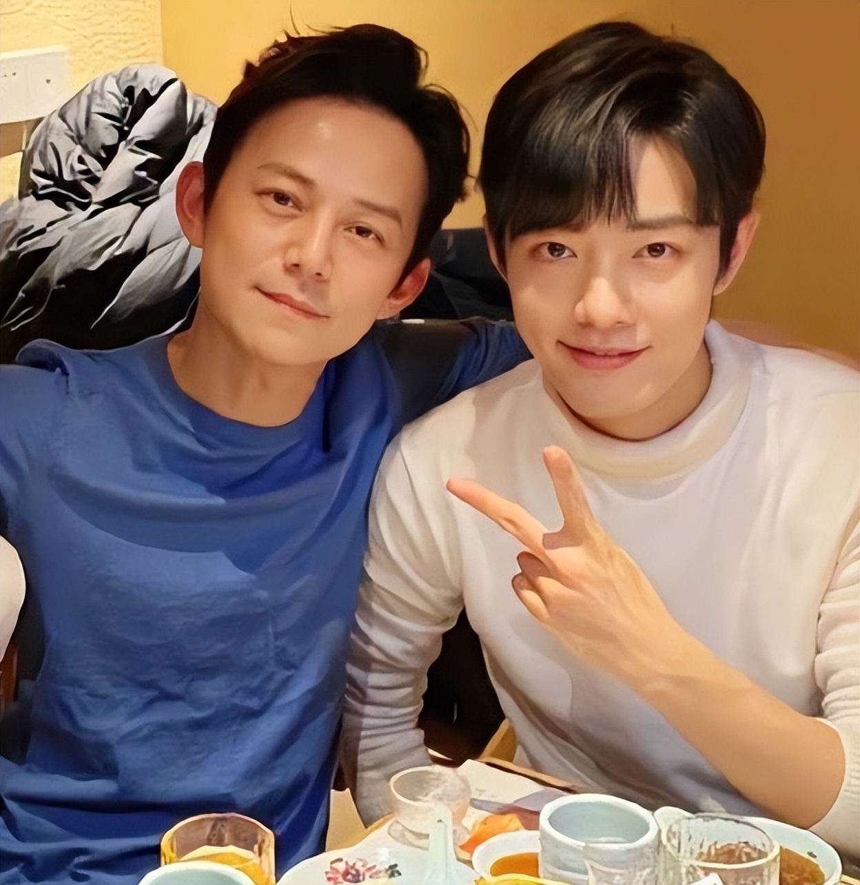 58岁保姆被亿万富翁狂追8年_保姆纵案_