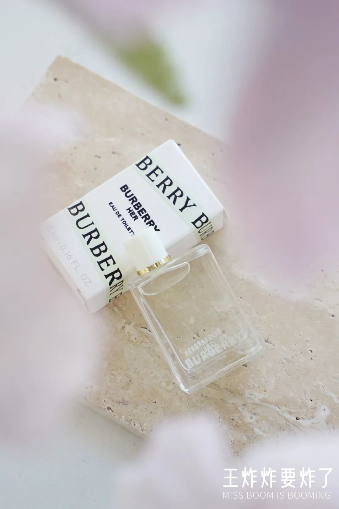 拽酷财阀千金，私底下喜欢的居然是这么幼稚的东西？__拽酷财阀千金，私底下喜欢的居然是这么幼稚的东西？