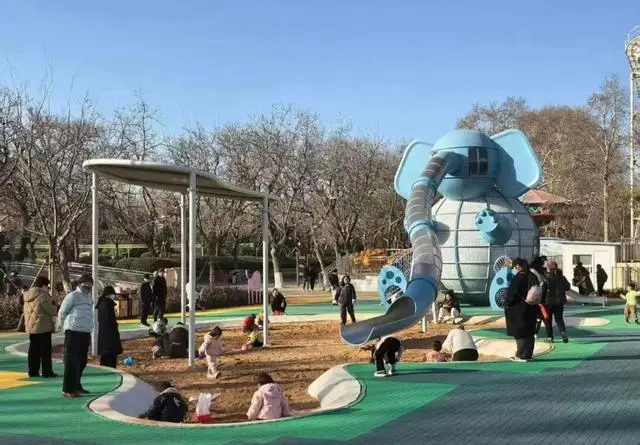 巩义大象滑梯__郑州大象旅游有限公司