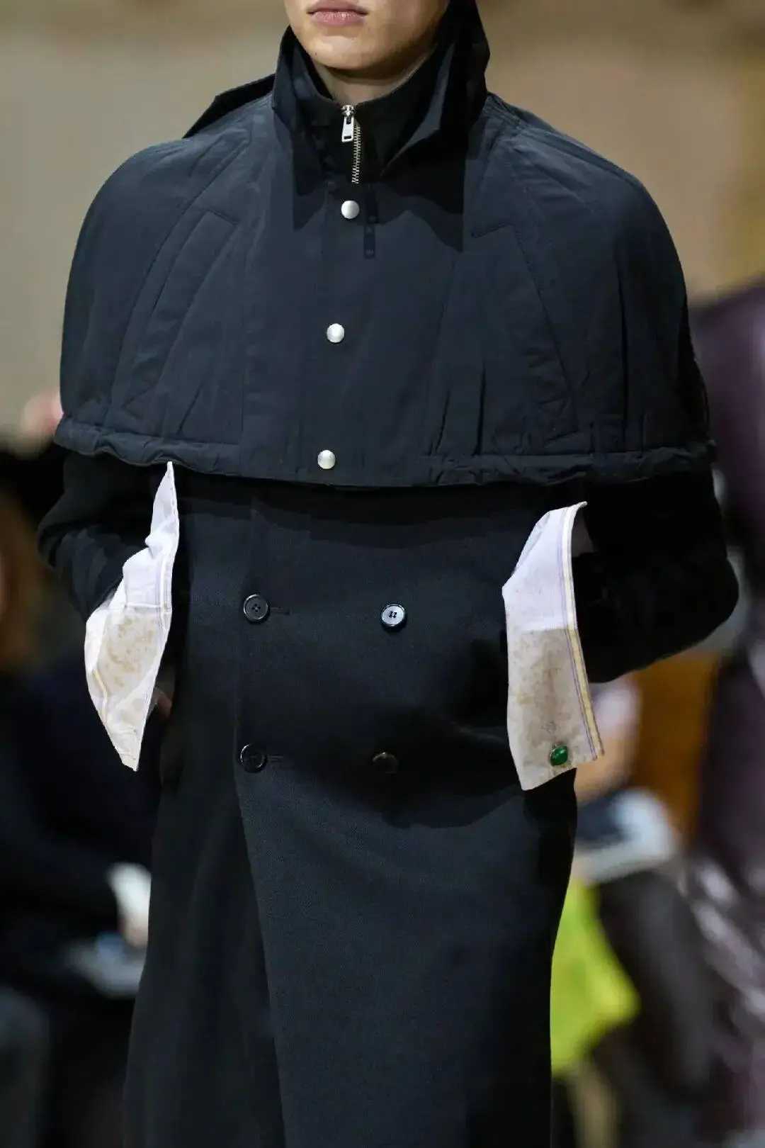 _上班的穿搭_上班族穿衣风格是什么