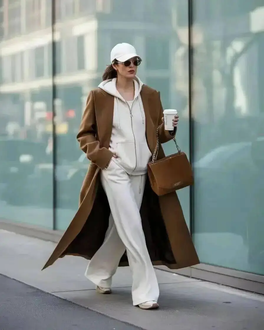 上班族穿衣风格是什么_上班的穿搭_