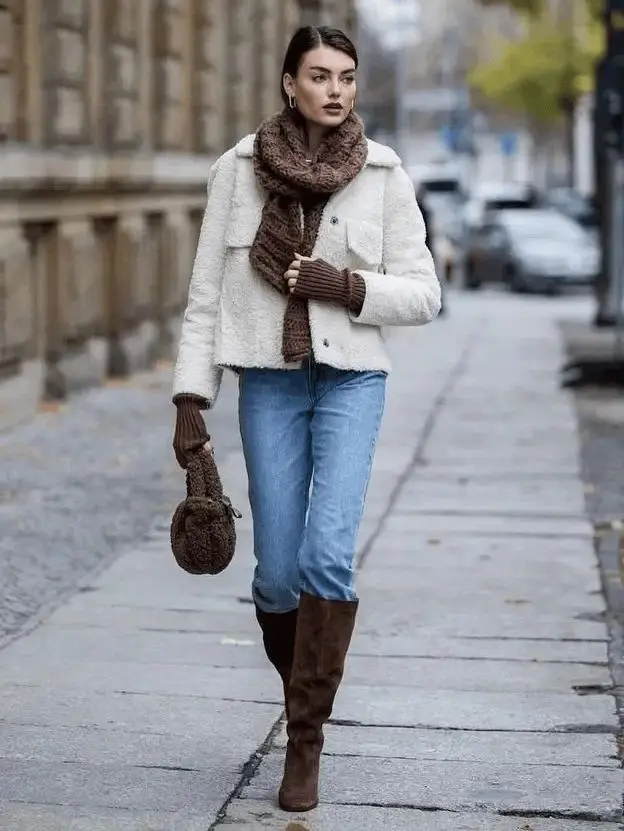 上班族穿衣风格是什么_上班的穿搭_