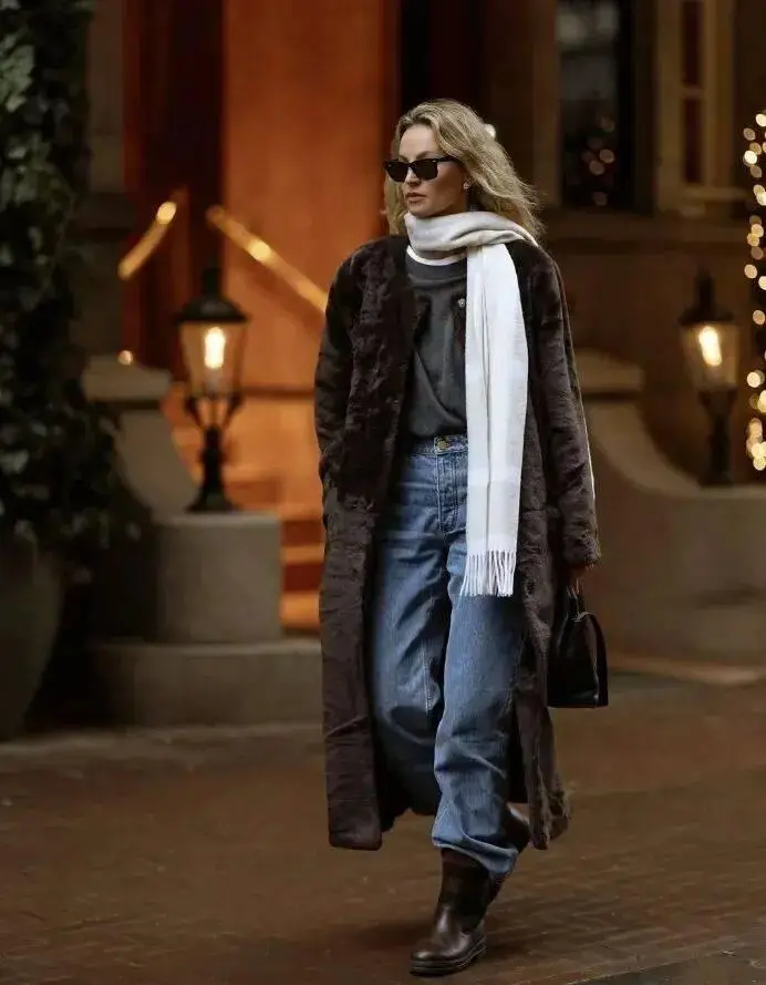 上班的穿搭__上班族穿衣风格是什么