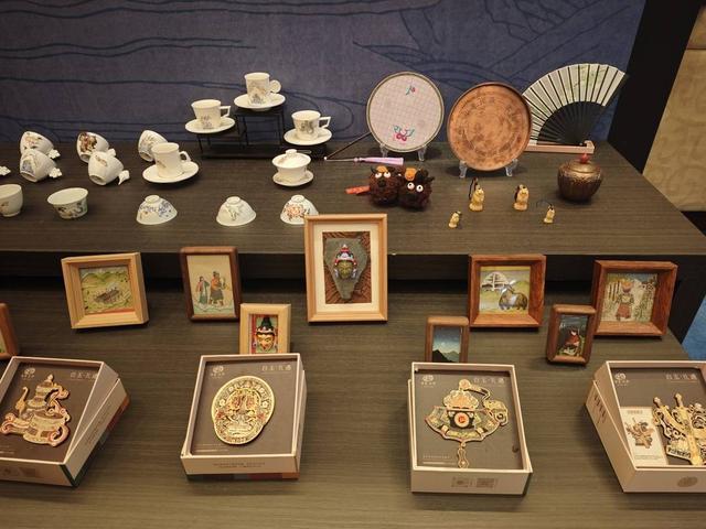 甘孜稻城亚丁景区什么时候去好_景区终身卡_