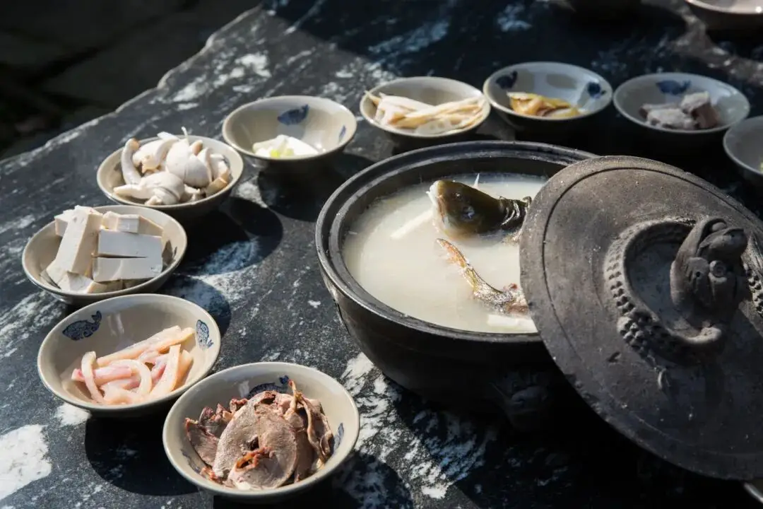 重庆到雅安的旅游路书__香港卫视文旅台旅游年卡