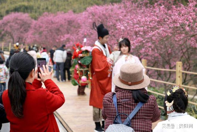 贵州梅园成汉服写真热门打卡地
