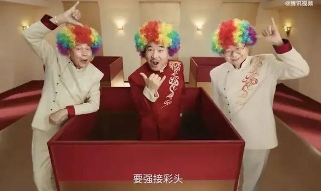 马年马年马上有钱是什么歌__传奇广告服跟群服的区别