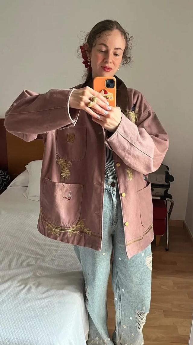 “过年红”就这么穿，真不俗！__“过年红”就这么穿，真不俗！