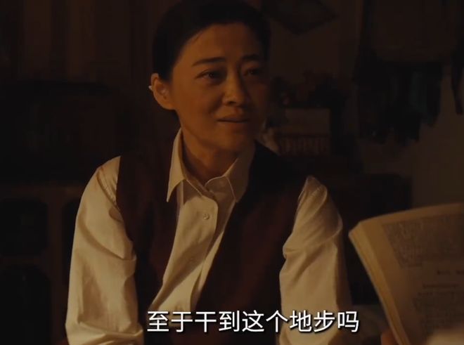 _涂脸的粉是什么粉_满脸斑的女星