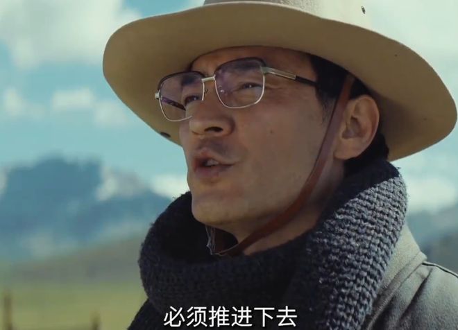 _满脸斑的女星_涂脸的粉是什么粉