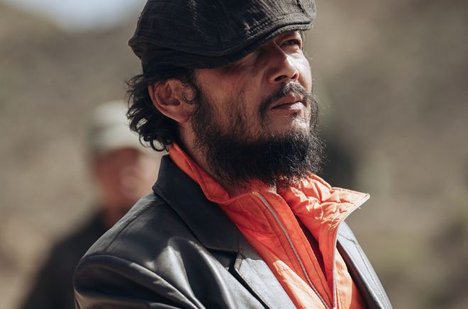 涂脸的粉是什么粉_满脸斑的女星_