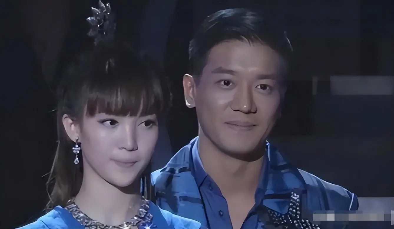 彻底凉了？肇事逃逸让助理顶包后 金晨又被扒出黑料 吴京当年没说谎__彻底凉了？肇事逃逸让助理顶包后 金晨又被扒出黑料 吴京当年没说谎