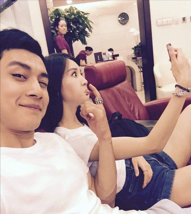 彻底凉了？肇事逃逸让助理顶包后 金晨又被扒出黑料 吴京当年没说谎__彻底凉了？肇事逃逸让助理顶包后 金晨又被扒出黑料 吴京当年没说谎