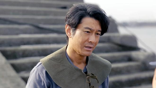 潜伏洛英__潜伏里的落英是谁演的