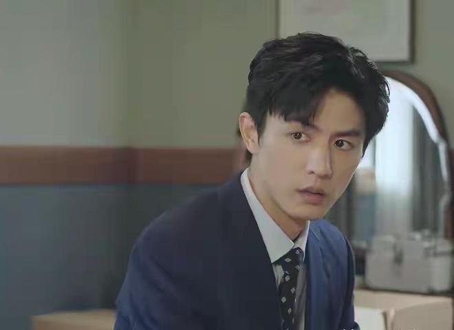 民国四大美男谁是颜值担当__美女时代颜值担当